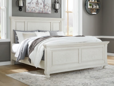 Cama Robbinsdale King con paneles, tocador, espejo, cómoda y dos mesitas de noche