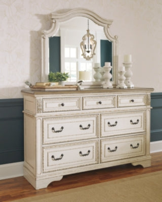 Realyn King Sleigh Bed, Dresser Mirror and Nightstand