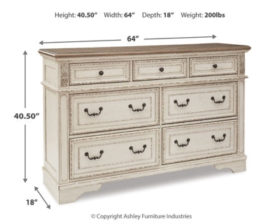 Realyn King Bed, Dresser and 2 Nightstands