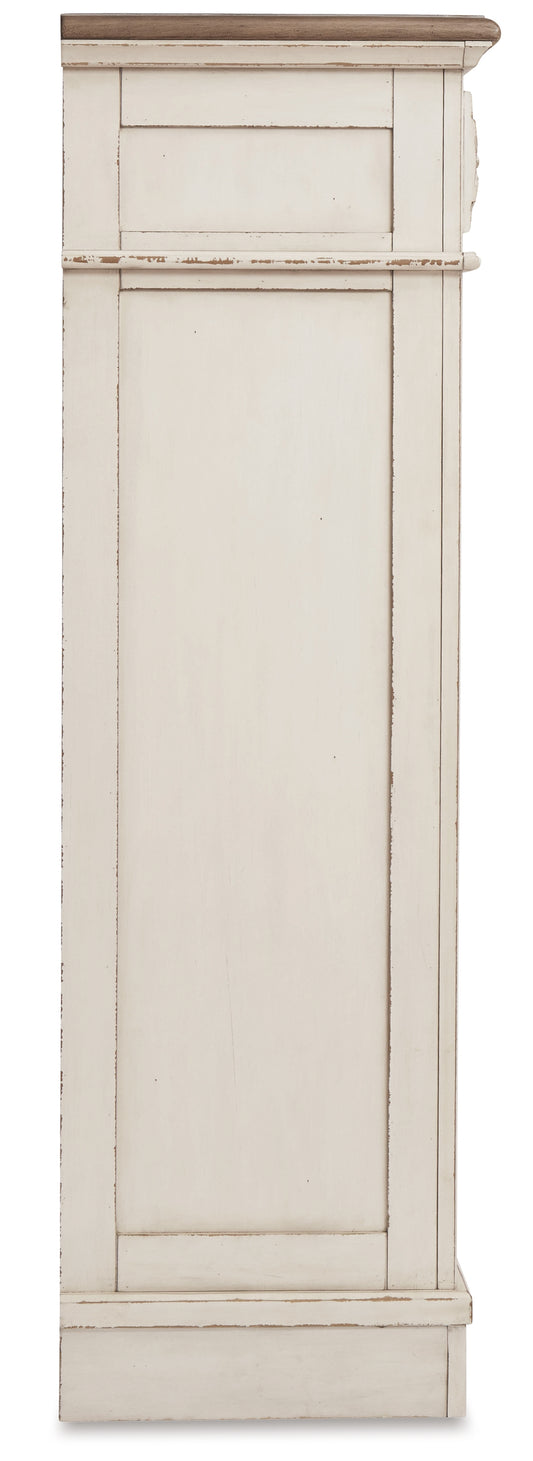 Realyn Queen Upholstered Bed, Dresser, Mirror, Chest and Nightstand