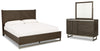 Cama Arkenton King con paneles, cómoda y espejo