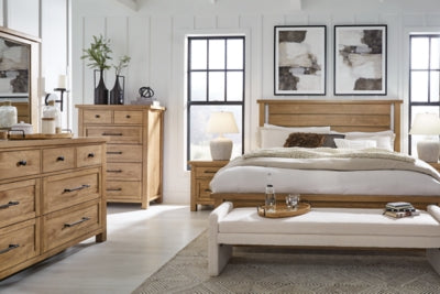 Kristiland Chest of Drawers