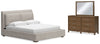 Cama tapizada Cabalynn California King, cómoda y espejo
