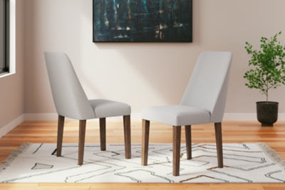 Lyncott Dining Table and 4 Chairs