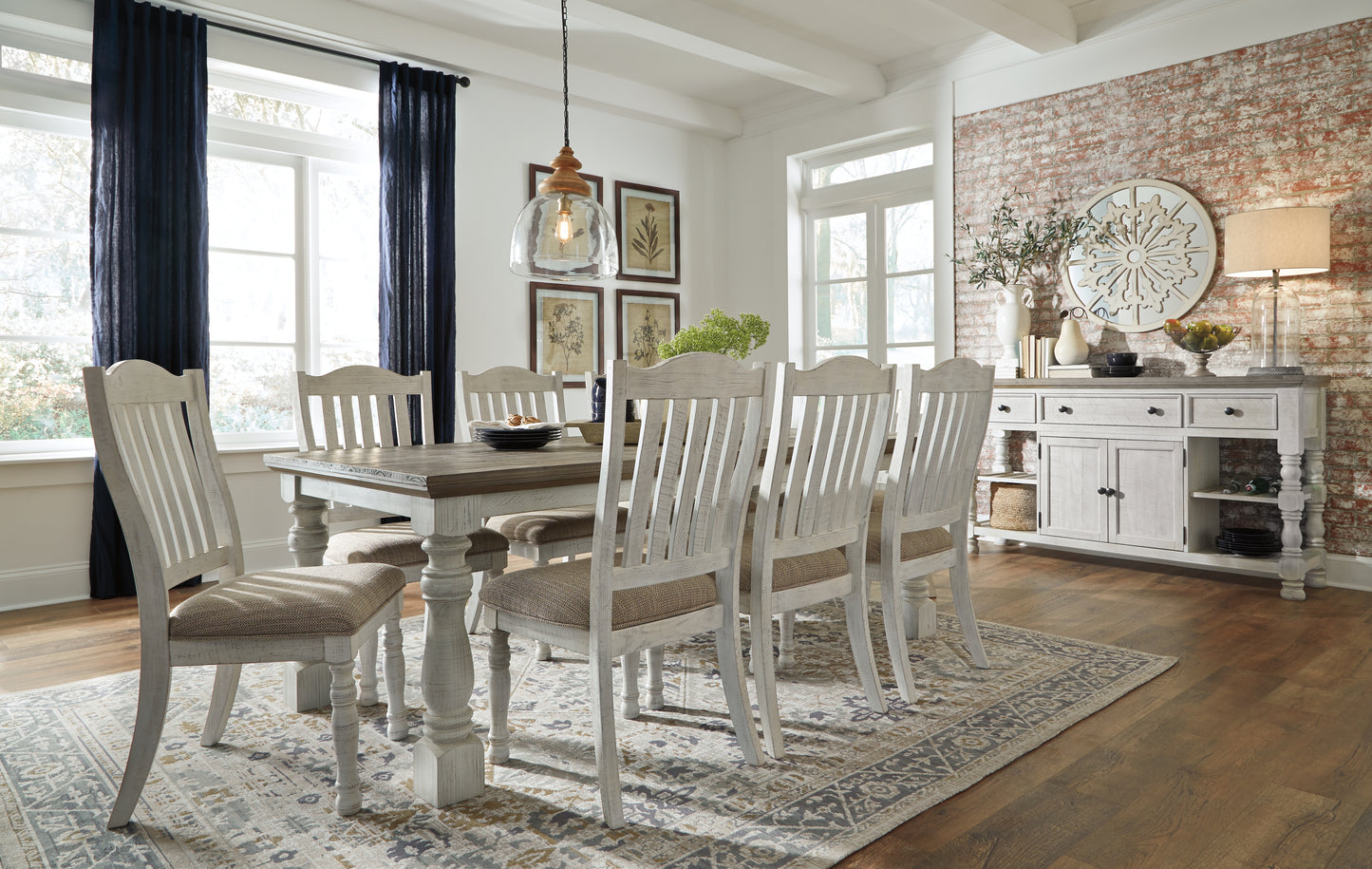 Havalance Dining Table