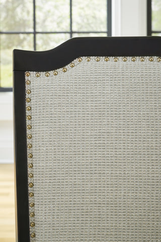 Welltern Dining Chair (Set of 2)