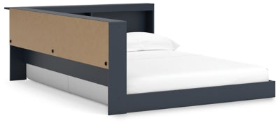 Cama Simmenfort con estantería completa y espacio de almacenamiento