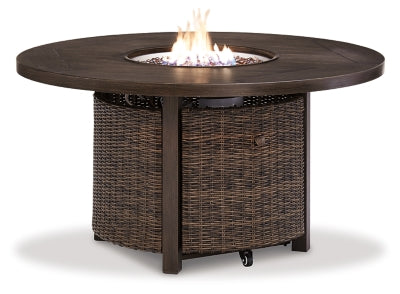 Mesa con fogón Paradise Trail con 4 sillones giratorios Nuvella