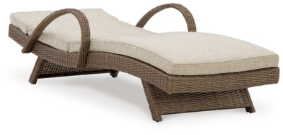 Chaise longue de exterior Beachcroft con cojín