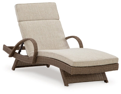 Chaise longue de exterior Beachcroft con cojín