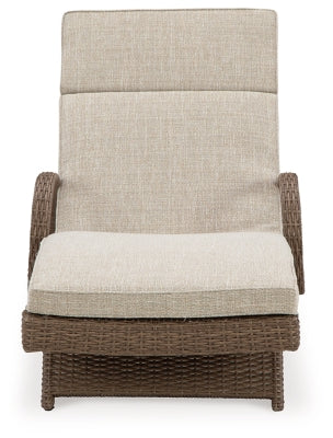 Chaise longue de exterior Beachcroft con cojín