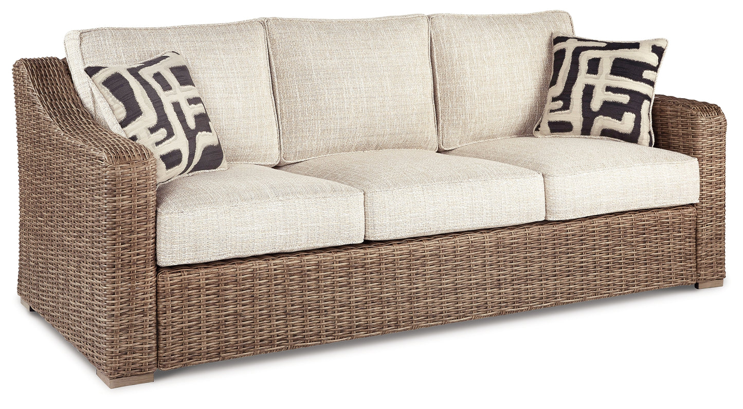 Sofá de exterior Beachcroft con cojín