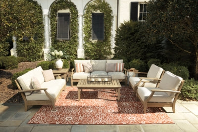 Gerianne Coffee Table