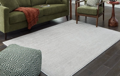 Eduring 5' x 7' Rug