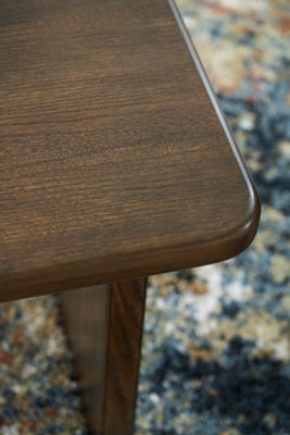 Conjunto de mesa auxiliar y lámpara seccional de dos piezas Aviemore