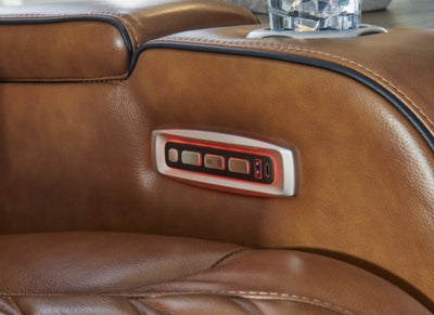 Sofá de dos plazas reclinable eléctrico Boyington con consola